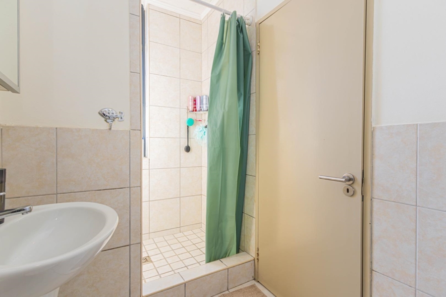 2 Bedroom Property for Sale in Cape Town City Centre Western Cape